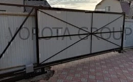Автоматические откатные ворота из профлиста